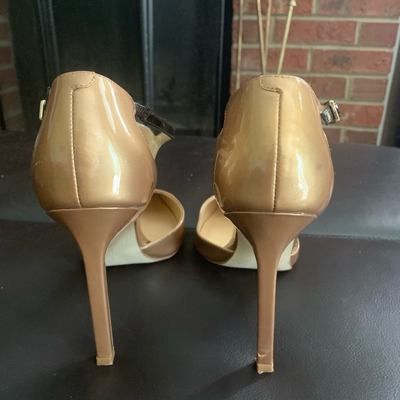 Beautiful 2 tone Patton leather pumps - Picture 6 of 6